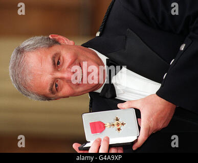 Walter Smith, directeur des Glasgow Rangers, reçoit aujourd'hui (mardi) l'OBE à Buckingham Palace.Photo de John Stillwell/PA. Banque D'Images