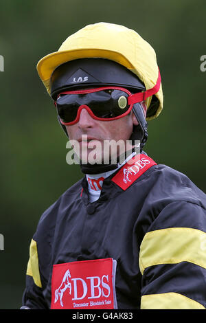 Course hippique - course Charity Race Day - Newbury Racecourse. Dane O'Neill, Jockey Banque D'Images