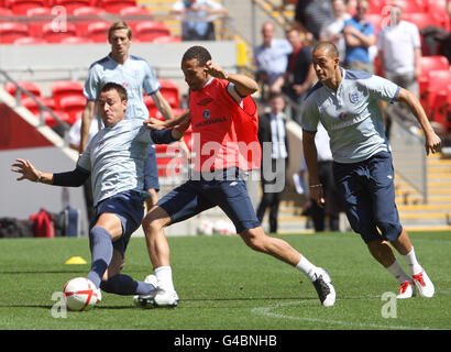 Football - UEFA Euro 2012 - Qualifications - Groupe G - Angleterre v Suisse - Angleterre la formation et conférence de presse - Stade de Wembley Banque D'Images