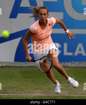 La Slovaquie Magdalena Rybarikova lors de son quart de finale contre la Sabine Lisicki d'Allemagne pendant le cinquième jour de l'AEGON Classic au Edgbaston Priory Club, Birmingham. Banque D'Images