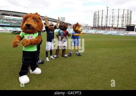 La mascotte de Surrey Caesar the Lion (à gauche), la mascotte de Fulham Billy the Badger (2e à gauche), la mascotte de Millwall Zampa the Lion (au centre), la mascotte de Chelsea Stamford the Lion (à droite) et la mascotte de Harlequins Charley, posent au Kia Oval Banque D'Images