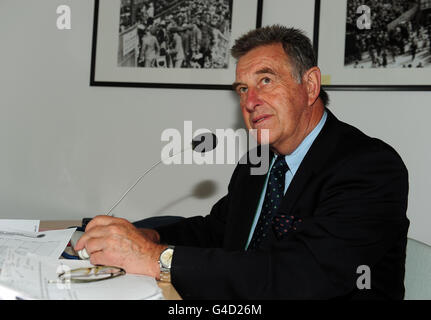 Tennis - 2011 de Wimbledon - Jour 8 - Le All England Lawn Tennis et croquet Club Banque D'Images