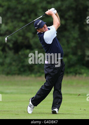 Fred Funk des États-Unis pendant la première manche du championnat Senior Open au club de golf Walton Heath, Surrey. Banque D'Images