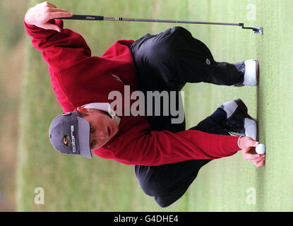 Justin Rose sur le 1er vert, après avoir commencé son dernier tour dans le Championnat d'Open à Royal Birkdale, Southport, à jour (dimanche).Rose un golfeur amateur a commencé la journée à seulement 3 coups du chef de nuit, Brian Watts des États-Unis> (photo Adam Butler/PA) Banque D'Images