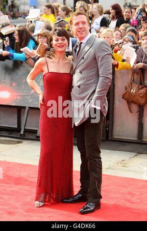 Helen McClory et Damian Lewis arrivant pour la première mondiale de Harry Potter et des Hallows de Deathly : partie 2. Banque D'Images