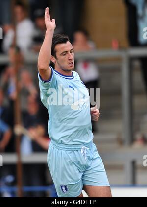 Soccer - Pré saison Friendly - Hinckley United v Coventry City - Greene King Stadium Banque D'Images