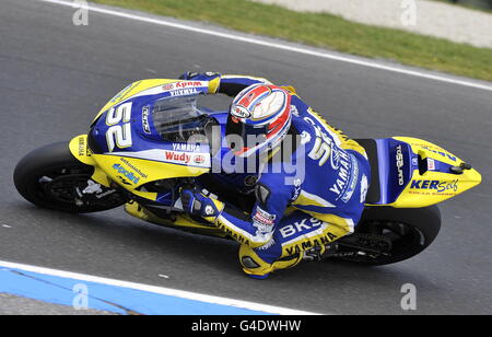 Motocyclisme - moto GP Australie - Phillip Island, Australie.James Toseland (Grande-Bretagne) à cheval pour Tech 3 Yamaha en pratique matinale à Phillip Island. Banque D'Images