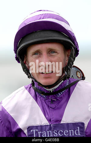 Courses hippiques - 2011 plate Festival - John Smiths Northumberland plate Day - Newcastle Racecourse. Paul Hanagan, Jockey Banque D'Images