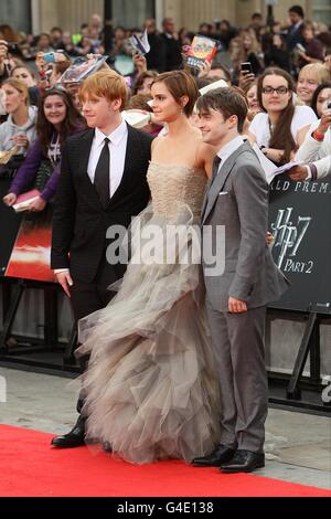 Rupert Grint, Emma Watson et Daniel Radcliffe à la première mondiale de Harry Potter et des Hallows de Deathly : partie 2. Banque D'Images