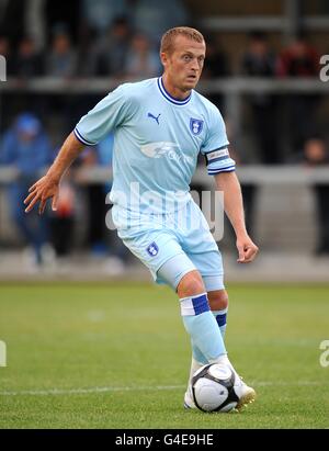 Soccer - Pré saison Friendly - Hinckley United v Coventry City - Greene King Stadium Banque D'Images