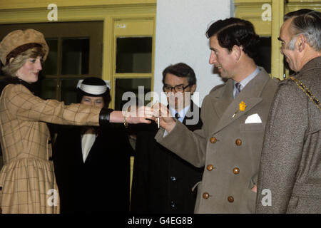 Image - Prince et Princesse de Galles Tour du Nord du Pays de Galles Banque D'Images