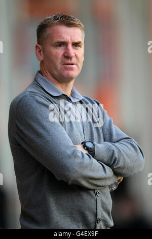Football - pré saison amicale - Walsall v Aston Villa - Banks's Stadium.Dean Smith, directeur de Walsall Banque D'Images