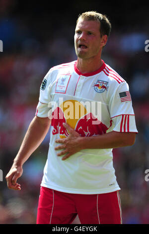 Football - Emirates Cup 2011 - Paris Saint Germain v New York Red Bulls - Emirates Stadium. Teemu Tainio, Red Bulls de New York Banque D'Images