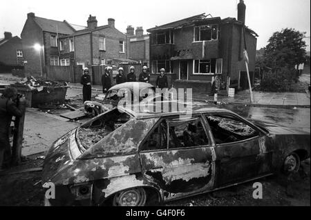 British Crime - perturbation civile - Le Broadwater Farm des émeutes - Londres - 1985 Banque D'Images