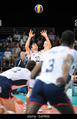 Le Nathan French de Grande-Bretagne en action pendant leur match contre l'Égypte lors de l'événement International Invitational de Londres à Earls court Londres. Banque D'Images