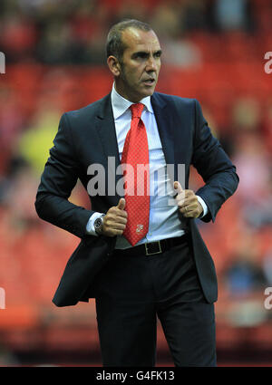 Soccer - Carling Cup - première ronde - Bristol City / Swindon Town - Ashton Gate. Paolo Di Canio, directeur de Swindon Town Banque D'Images