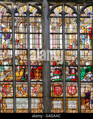 Vitrail créé en 1545 en l'église St Gummarus Lier, Belgique, représentant Elisabeth de Culemborg (1475 - 1555) Banque D'Images