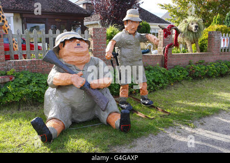 Un autre participant de la catégorie « Another Fine Miss » au festival de Bisterne Scarecrow près de Ringwood, Hampshire. Banque D'Images