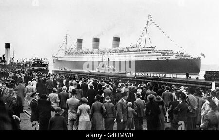 L'océan - Doublures de RMS Queen Mary Banque D'Images