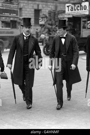 Le chancelier de l'Échiquier David Lloyd George et le secrétaire à l'intérieur Winston Churchill. Banque D'Images