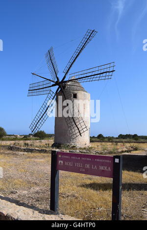 Moli Vell de la Mola, moulin à Pilar de la Mola, Majorque, Îles Baléares, Espagne Banque D'Images