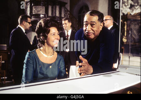 Nous Duke Ellington avec musicien chanteuse suédoise Alice Babs Sjöblom Banque D'Images