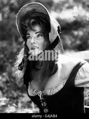 Diane Cilento apparaît dans la production Woodfall de 'Tom Jones'. Elle covedette avec Albert Finney et Susannah York. Banque D'Images