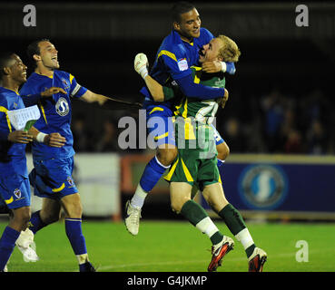 Soccer - Le Trophée Johnstone Peinture - section sud - AFC Wimbledon v Stevenage - le stade Kingsmeadow Fans' Banque D'Images