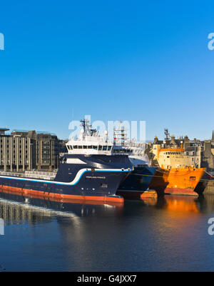 Aberdeen Harbour Harbour dh ABERDEEN North Sea oil rig d'offres de soutien des navires d'approvisionnement des navires navire l'Ecosse Banque D'Images