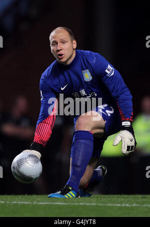 Football - Carling Cup - deuxième tour - Aston Villa v Hereford United - Villa Park. Brad Guzan, gardien de but Aston Villa Banque D'Images