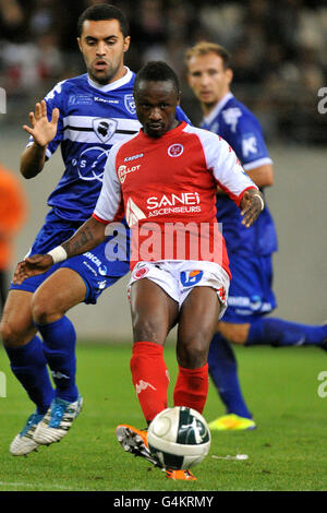 Football - Ligue 2 - Stade de Reims / Bastia - Stade Auguste Delaune II Banque D'Images