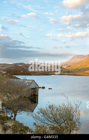 Creggennen avec lake boat house Banque D'Images