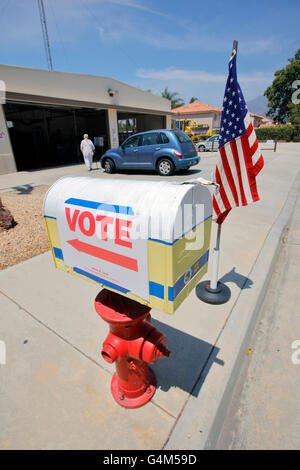 Le comté de Ventura, en Californie, les citoyens votent Banque D'Images