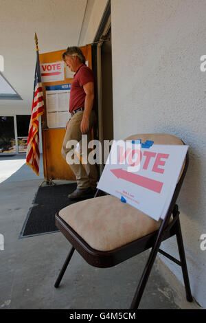 Le comté de Ventura, en Californie, les citoyens votent Banque D'Images