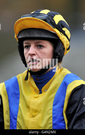 Courses hippiques - Betfair Chase Festival Raceday - Haydock Park Racecourse. Emma Sayer, Jockey Banque D'Images