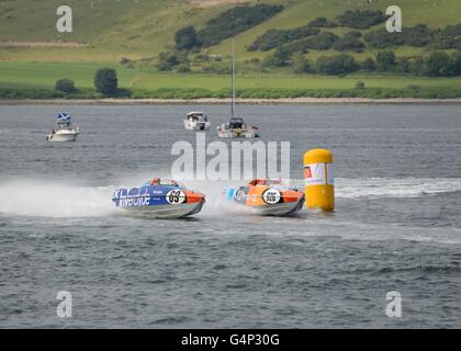 18 Juin, 2016. Greenock, Fonfría, Écosse, Royaume-Uni. La P1 Grand Prix écossais de la mer, est venu à Greenock et pour la première fois ravi les spectateurs d'embarcations à moteur, jetskis et Hydroflight dans un événement de deux jours. Alamy Live News Banque D'Images