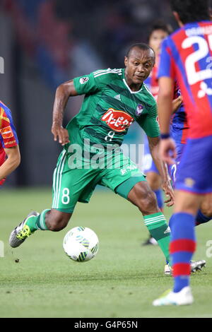 Ajinomoto Stadium, Tokyo, Japon. 18 Juin, 2016. Leo Silva (Albirex), 18 juin 2016 - Football/soccer : J1 2016 1ère phase ligue match entre C.F. Albirex Niigata Tokyo 1-1 au Stade Ajinomoto, Tokyo, Japon. © AFLO SPORT/Alamy Live News Banque D'Images