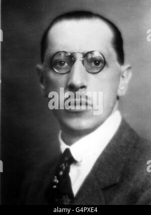 Igor Stravinsky, le célèbre compositeur russe cira 1928. Banque D'Images