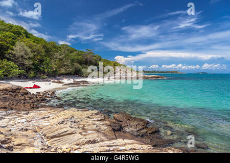 Ao Nuan Beach sur l'île de Koh Samet en Thailande Banque D'Images