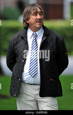 Courses hippiques - Glass Times Raceday - Haydock Park. Alan Berry, formateur Banque D'Images