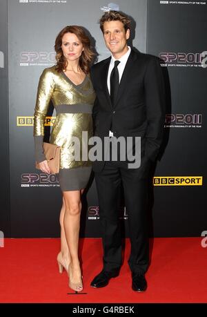 James Cracknell, ex-rameur, et Beverley Turner, qui arrivent pour le prix de la personnalité sportive de l'année 2011 à MediaCityUK, Salford, Manchester. Banque D'Images