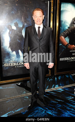 Jared Harris assiste à la première européenne de Sherlock Holmes: A Game of Shadows à l'Empire Leicester Square, Londres. Banque D'Images