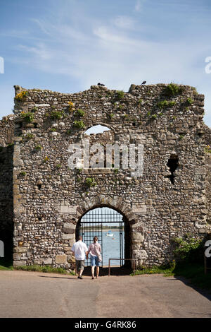 Sea Gate à Porchester Castle, 12e siècle, Fareham, Hampshire, Angleterre, Royaume-Uni, Europe Banque D'Images