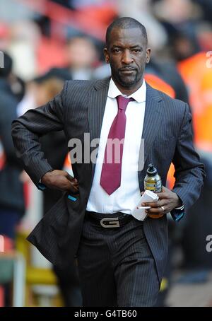 Football - npower football League One - Charlton Athletic v Brentford - The Valley.Charlton responsable Athletic Chris Powell Banque D'Images