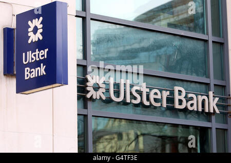 Une vue générale du siège de la banque Ulster à Belfast comme l'a confirmé aujourd'hui la banque est de réduire ses effectifs de 950, avec 600 licenciements en République d'Irlande et 350 en Irlande du Nord. Banque D'Images