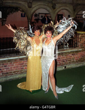 Bassey/Waxwork.La chanteuse Shirley Bassey dévoile son travail à la cire, à Madame Tussauds à Londres. Banque D'Images