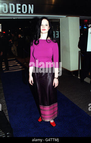 Thora Birch au gala de clôture du Festival du film de Londres pour la première européenne du début cinématographique de Sam Mendes, American Beauty, avec Kevin Spacey et Annette Bening. Banque D'Images