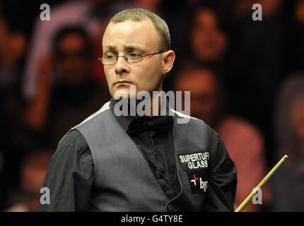 Snooker - les maîtres 2012 - deuxième jour - Alexandra Palace.Martin Gould en action contre Shaun Murphy pendant le Master 2012 au Palais Alexandra, Londres. Banque D'Images