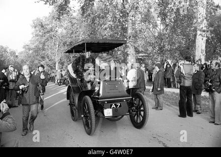 Transports - Londres à Brighton Veteran Car Run - Hyde Park, London Banque D'Images