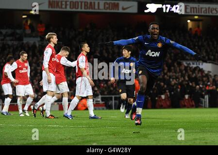 Football - Barclays Premier League - Arsenal / Manchester United - Emirates Stadium.Danny Welbeck (à droite) de Manchester United célèbre son deuxième but du match Banque D'Images